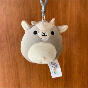 SQUISHMALLOW BUNDLE OF 2!!